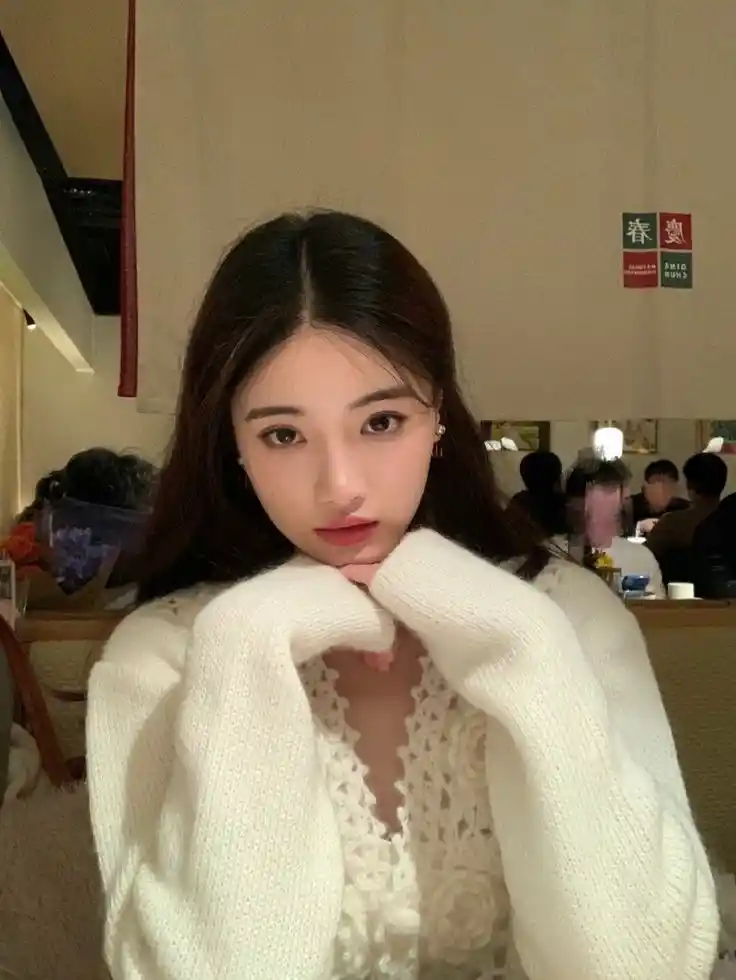 aesthetic-korean-girl-dp-images aesthetic-korean-girl-dp-images