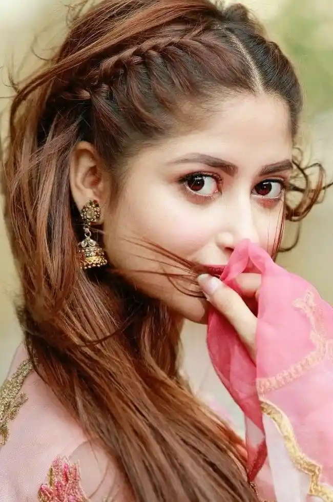 beautiful-girls-dp-for-whatsapp beautiful-girls-dp-for-whatsapp