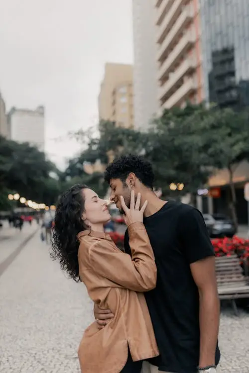 cute-couple-dp cute-couple-dp