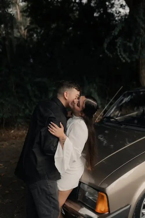 cute-couple-dp cute-couple-dp