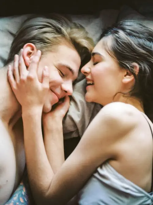 cute-couple-dp cute-couple-dp