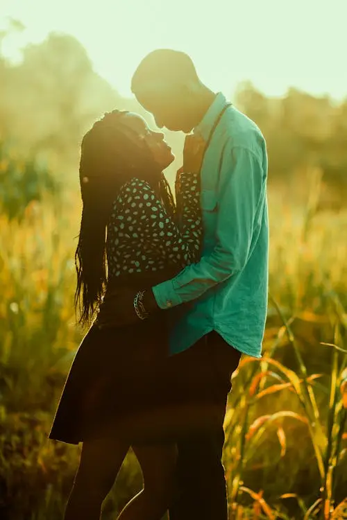 cute-couple-dp cute-couple-dp