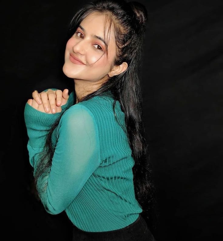 cute-girl-dp cute-girl-dp