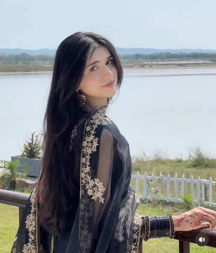 cute-girl-pic-for-dp cute-girl-pic-for-dp