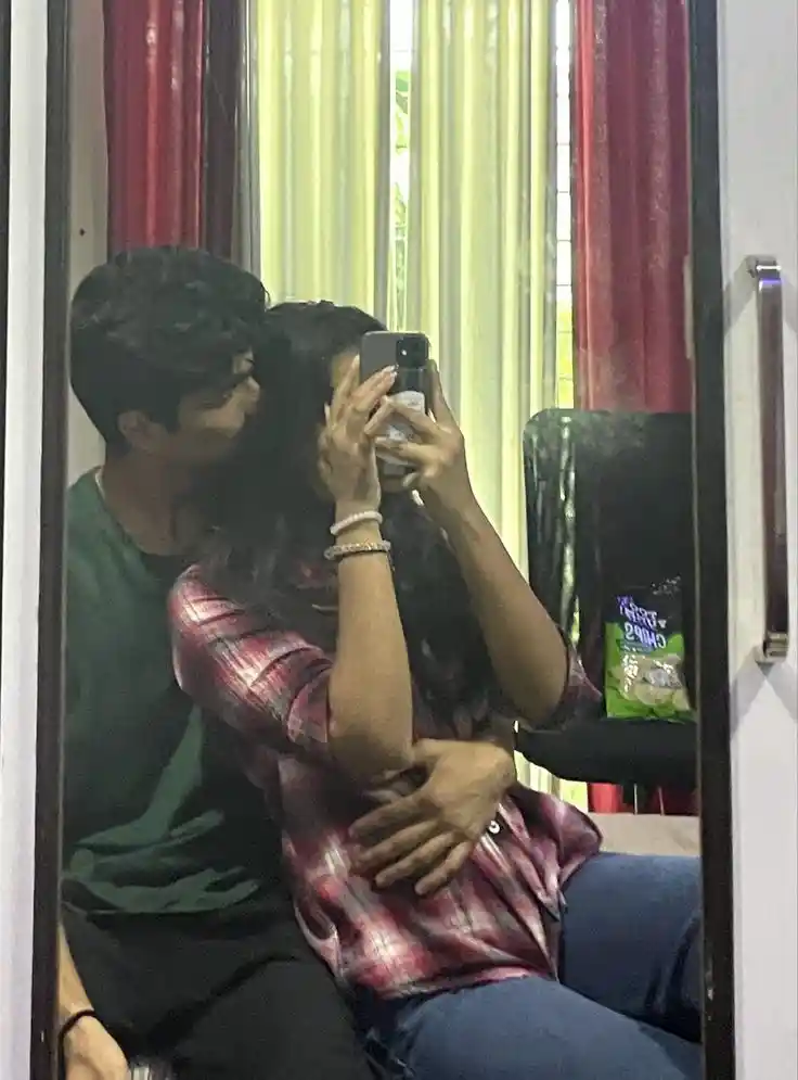 cute-love-dp cute-love-dp