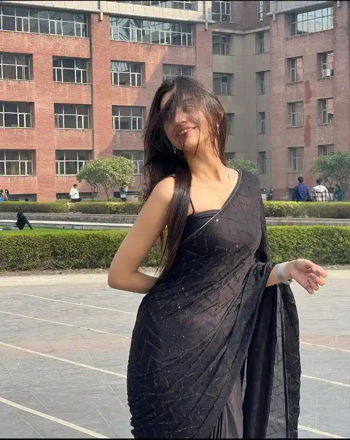 desi-girl-photo-dp desi-girl-photo-dp
