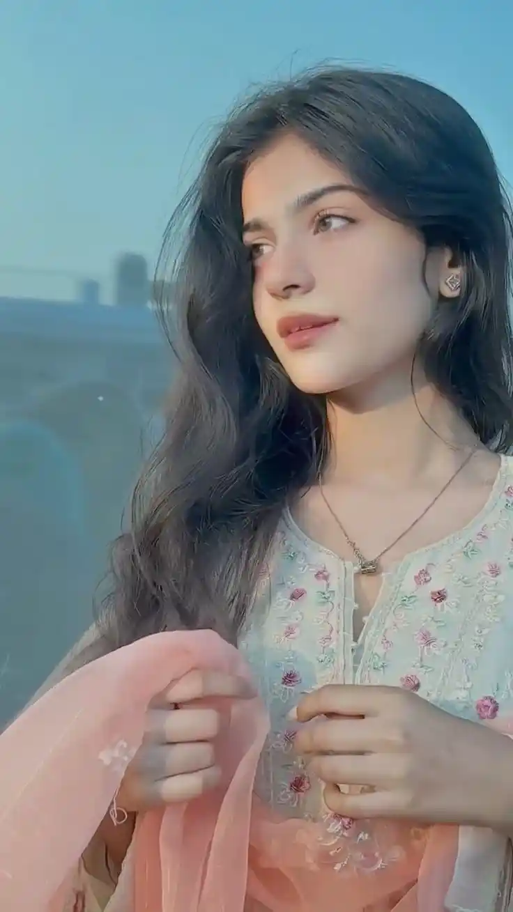 girl-photo girl-photo