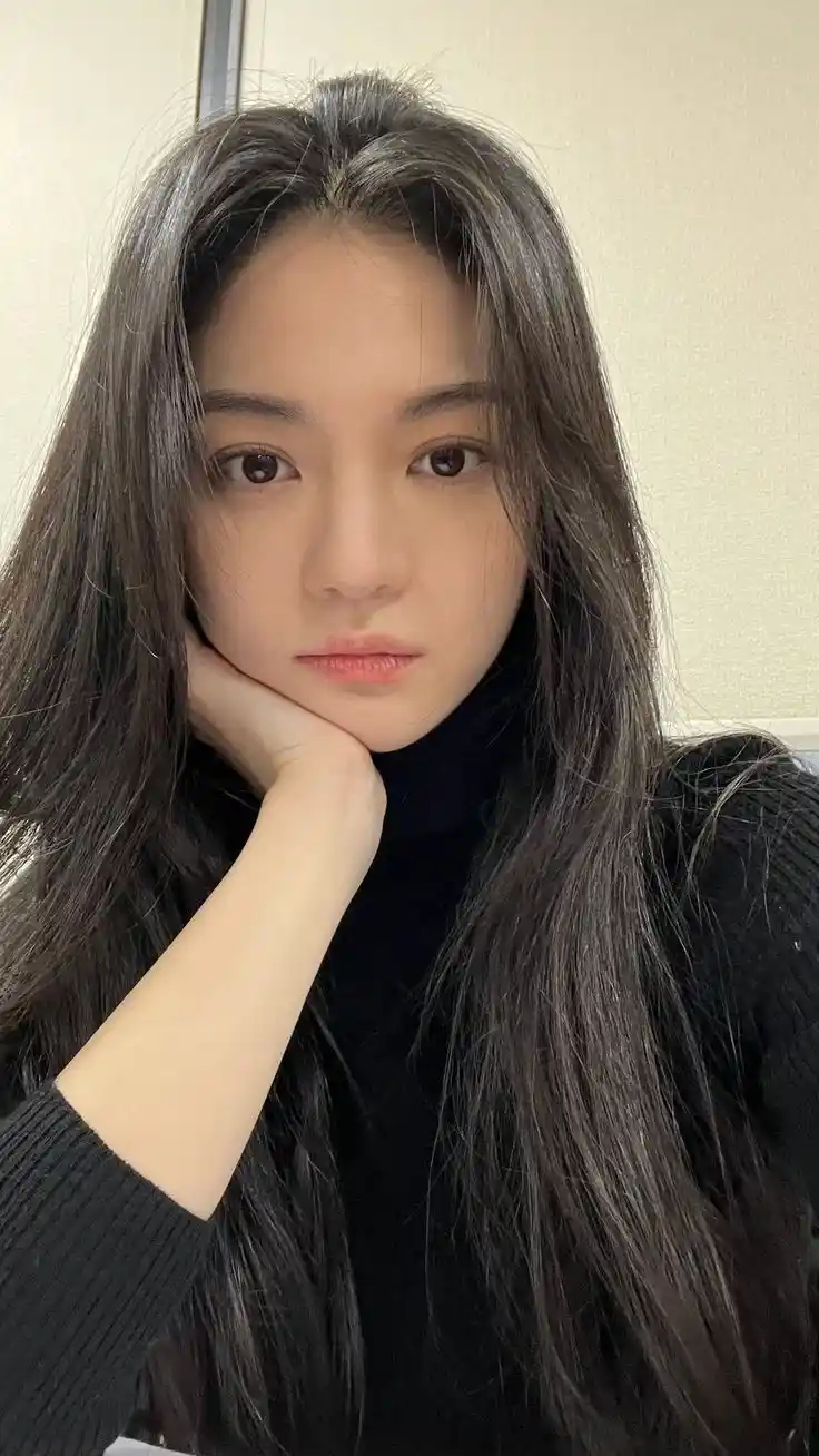 korean-girl-dp korean-girl-dp