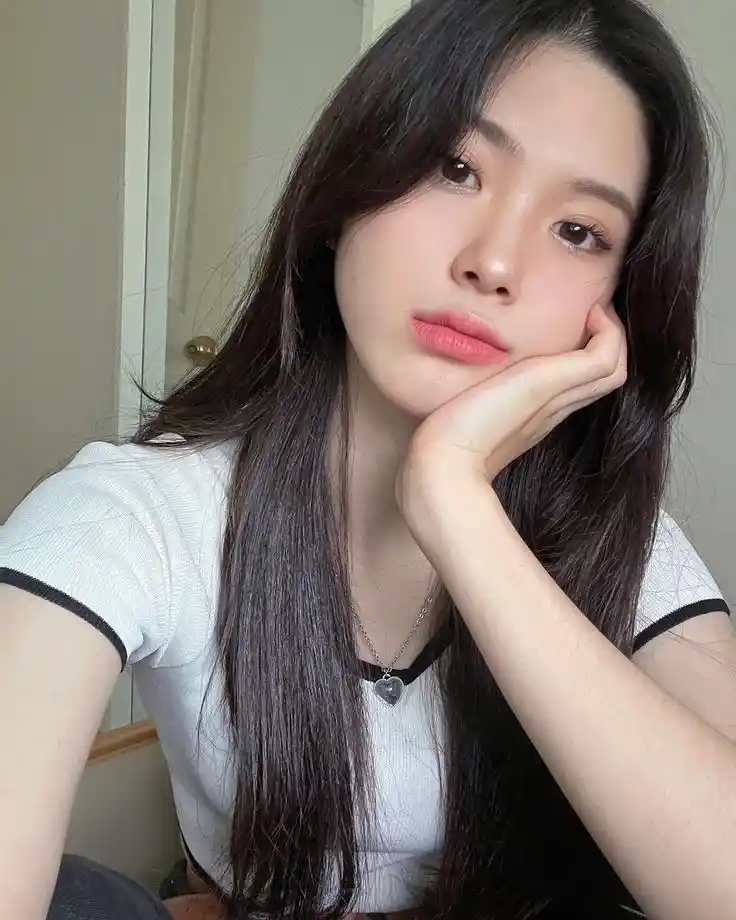 korean-girl-pic korean-girl-pic