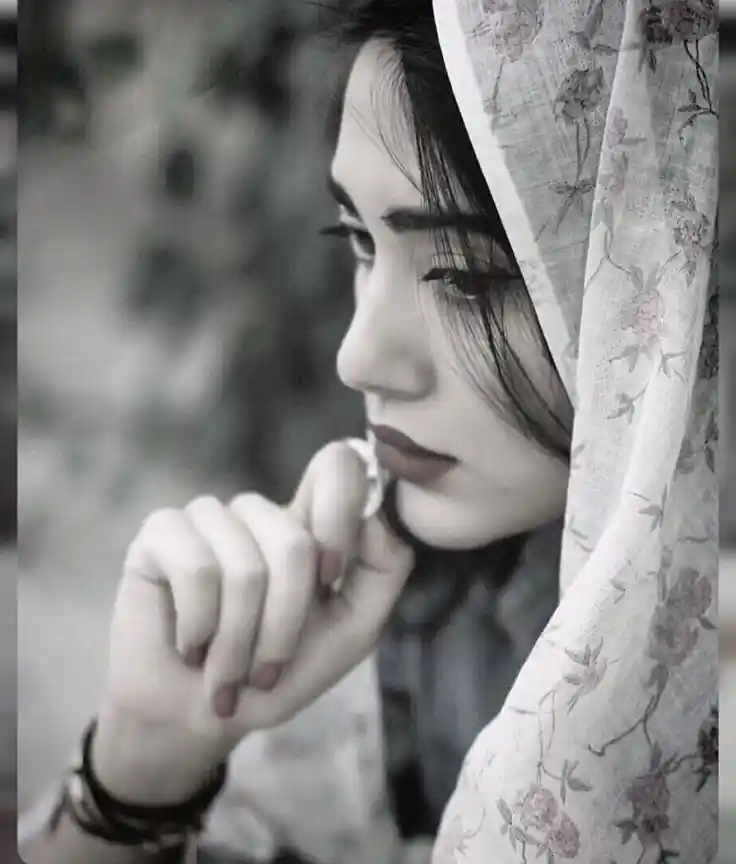 sad-girl-dp sad-girl-dp