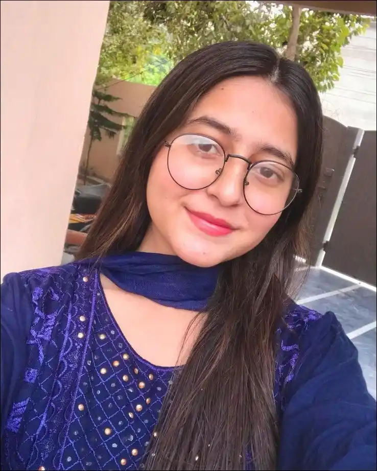 stylish-girls-dp-images stylish-girls-dp-images