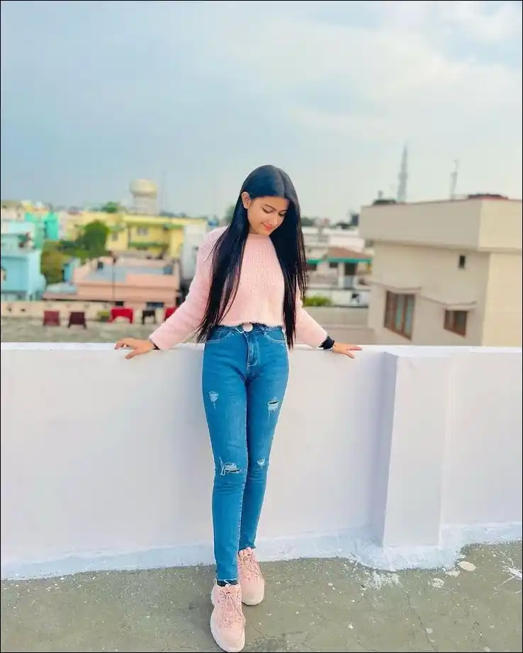 stylish-girls-dp-images stylish-girls-dp-images