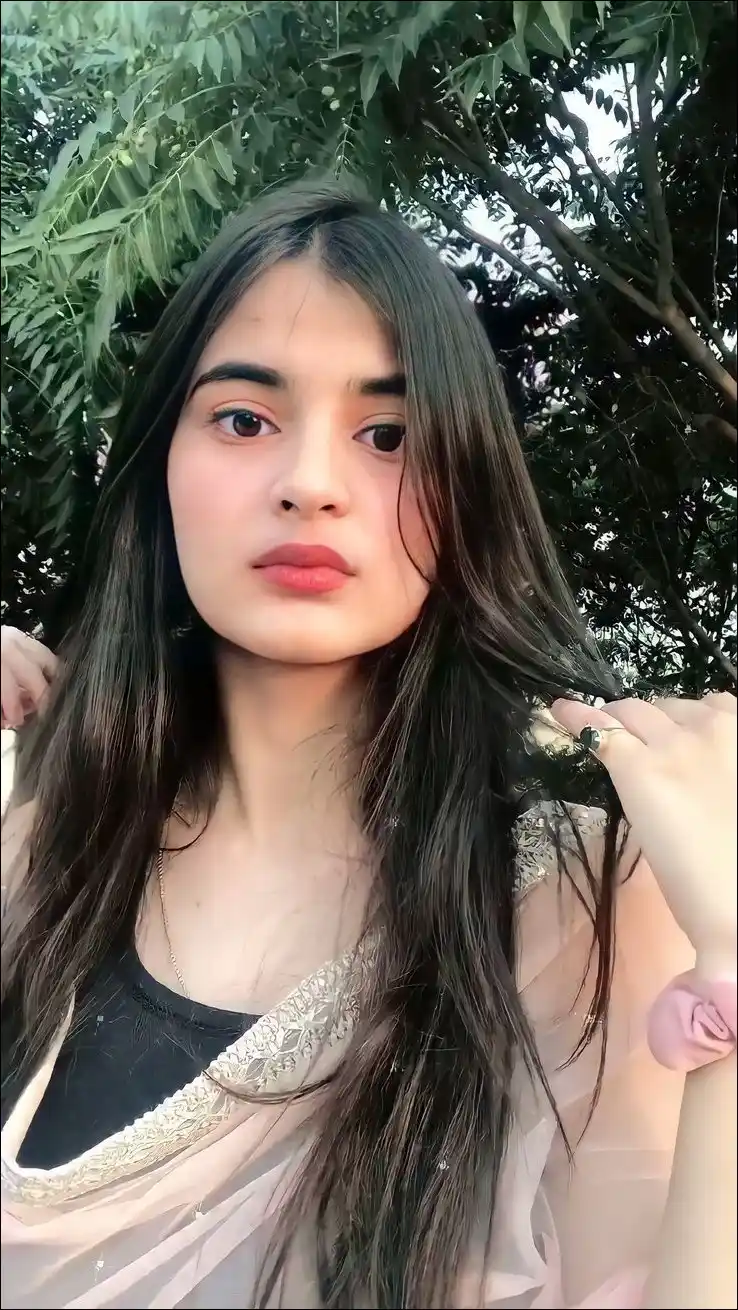stylish-girls-dp-images stylish-girls-dp-images