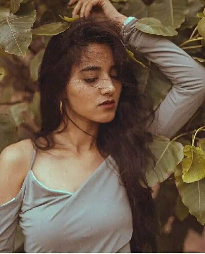 tamil-girl-photo-dp-instagram tamil-girl-photo-dp-instagram